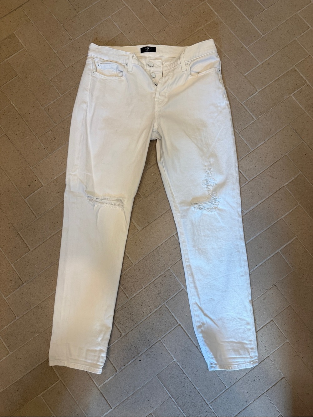 7 For All Mankind White Distressed Women’s Jeans